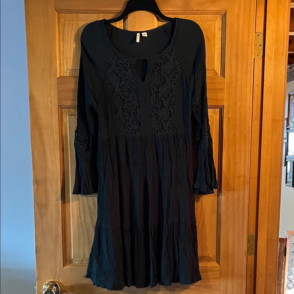 Elegant Green Lace Detail Dress